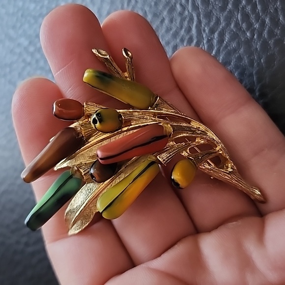VTG ART brooch - Picture 2 of 10